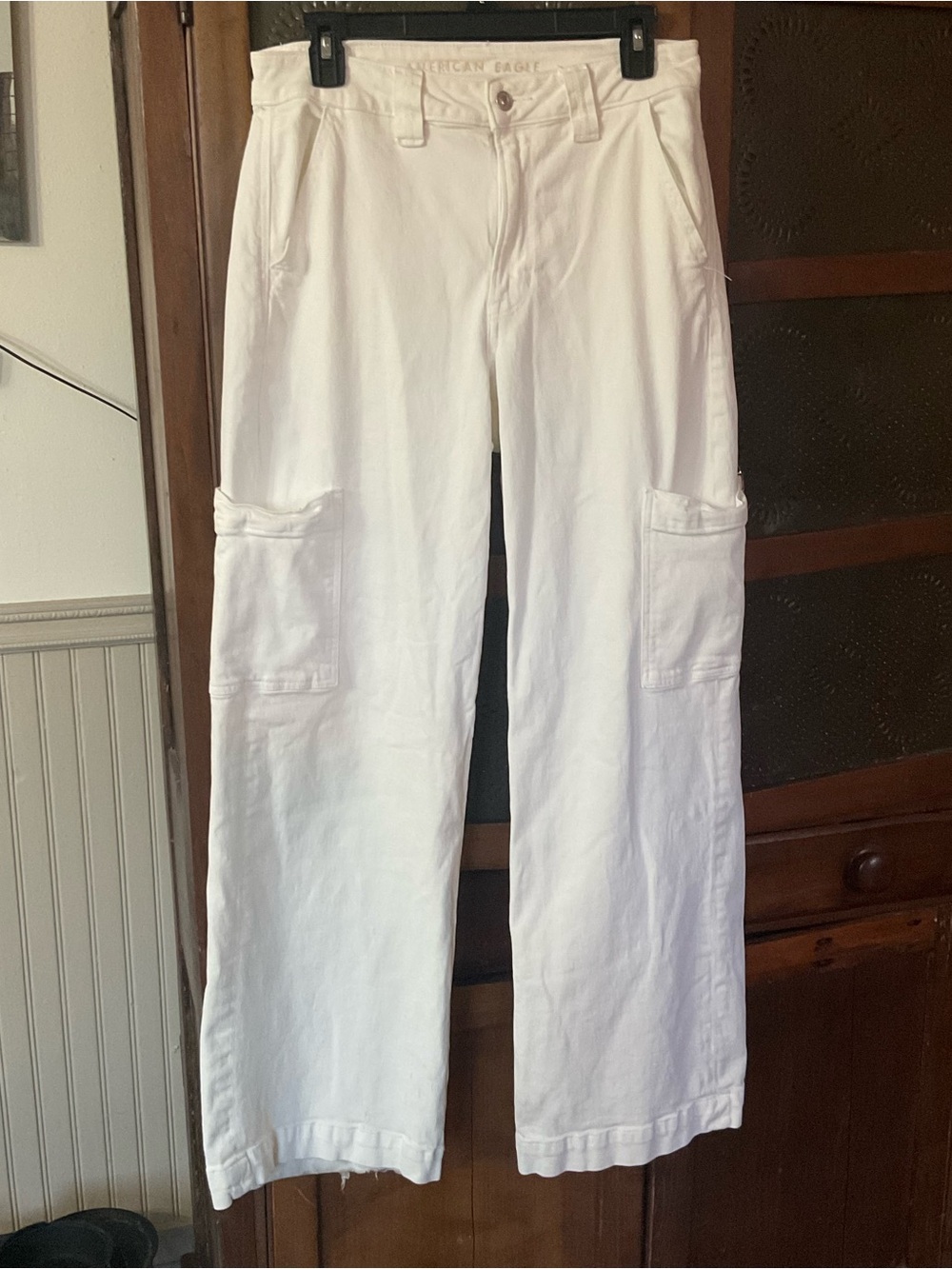 American Eagle Super High Rise Baggy Wide Leg White Jeans Cargo 6
